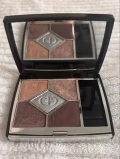 DIOR アイシャドウ　サンククルールクチュール739