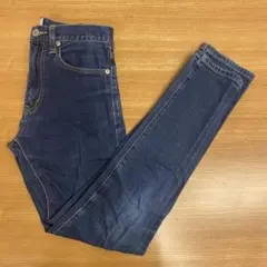 Item thumbnail for item e981e563-e654-4c51-bafd-cf7887c33d1c