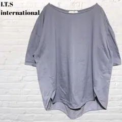 イッツインターナショナル　ストライプブラウス　ブルー　ゆるシルエット 体型カバー