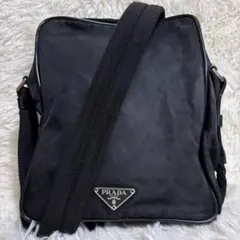 2026年最新】prada ショルダーバッグの人気アイテム - メルカリ