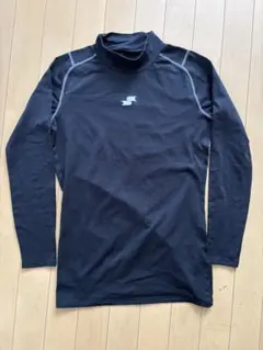 ブラック 長袖アンダーシャツ Mサイズ