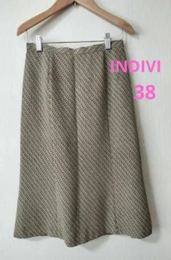 【美品】INDIVI 柄 タイトスカート ベージュ　サイズ38