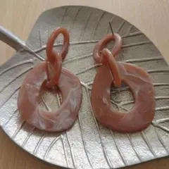 新品　レトロピアス　ヴィンテージ　大ぶり　マーブル　ピンクベージュ　アンティーク