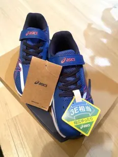 新品 未使用 20cm asics スニーカー 青 3Eキッズシューズ 子供靴