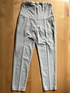 UNIQLO マタニティEZYアンクルパンツ／ライトグレー／S