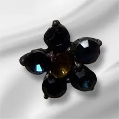 【H＆M】ダークブルー花デザイン ピアス(両耳用)