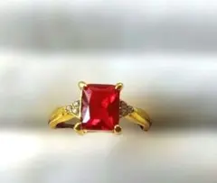赤いエメラルド風　カットリング　ファッションリング　19号