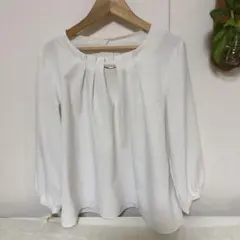 【メルカリ市期間限定価格】七分袖ブラウス　ホワイト　シンプル　さらり　ゆったり