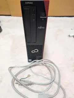 Fujitsu ESPRIMO デスクトップPC 本体