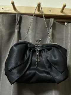 Item thumbnail for item e0d4fb04-49b8-4497-86c8-a3d7d56d0881