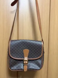 2026年最新】CELINE レディース ショルダーバッグの人気アイテム