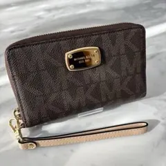 【美品】マイケルコース　ラウンドファスナー財布 モノグラム MK柄　ストラップ付