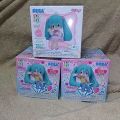初音ミク ふわぷち ちょこのせミニフィギュア ワンピース、ラブ(×2)