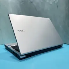 Item thumbnail for item f041ed5b-2c36-44af-aaca-62d25f158ab1