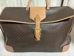 Item thumbnail for item ba24c7c6-d8b4-4dc4-b51c-3465a3d0732b