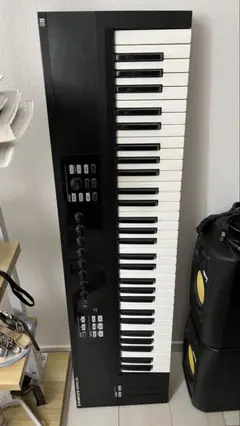 鍵盤楽器 KOMPLETE KONTROL S61 MK2 KOMPLETE KONTROL S61 MK2 MIDIキーボード 正規輸入代理店ストア