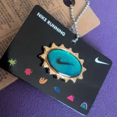 Nike Running ピンバッジのサムネイル