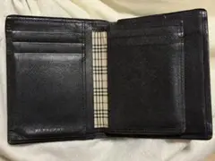 BURBERRY ブラック レザー 二つ折り財布