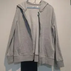 パーカー　140cm