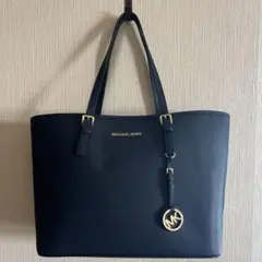美品 MICHAEL KORS マイケルコース トートバッグ ネイビー A4可 - メルカリ