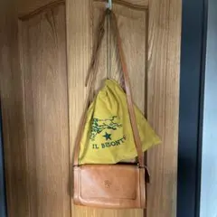 IL BISONTE イルビゾンテ　レザーショルダーバッグ ブラウン　保存袋付き