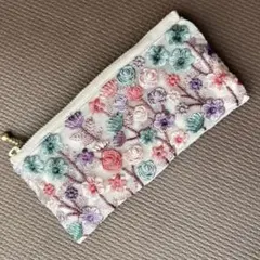 インド刺繍リボン　ポーチ