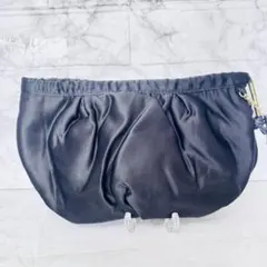 【新品】YSL イヴサンローラン 大容量 サテンポーチ ギャザー 黒★高級感