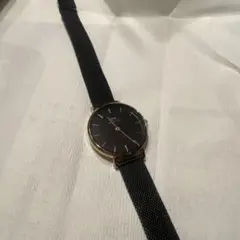 イヴ・サンローラン 腕時計 9620 H13821 電池交換済み - メルカリ