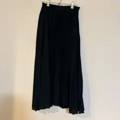【GU】プリーツスカート ロングスカート 黒