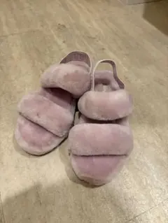 UGG ファーサンダル パープルのサムネイル