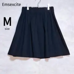 【エムズエキサイト】ウエストギャザー フレアスカート 膝上丈 M ブラックのサムネイル