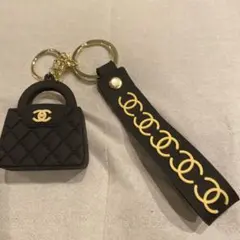 訳ありです。CHANEL ロゴ ミニバッグ キーホルダー ノベルティ 非売品