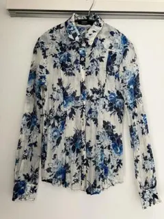 花柄長袖シャツのサムネイル