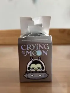 CRYiNG to THE MOONクライベイビー POP MART