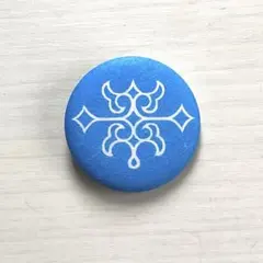 ウポポイ　缶バッジ　アイヌ模様　水色　北海道　白老町　お土産品