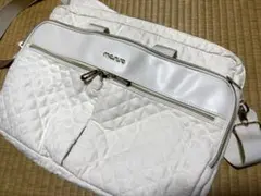 Item thumbnail for item b4b5361f-165f-40f2-ab6e-6bf9b6d4dba1