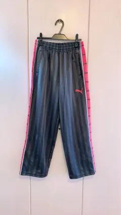 【廃盤】 プーマ　ジャージ　下 プージャ　グレー　ピンク　サイズS