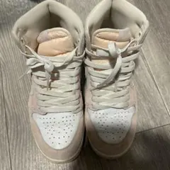 Nike Air Jordan 1 ピンク/ホワイト