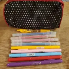 アニエスベーポーチ、ペンケース、カラーペン