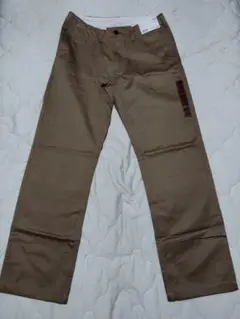 ユニクロ　ヴィンテージノータックチノ　76 　色 ブラウン　Brown