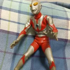本物感がスゴい！ビリケン商会 ウルトマン TypeA ガレキ塗装済 26cm