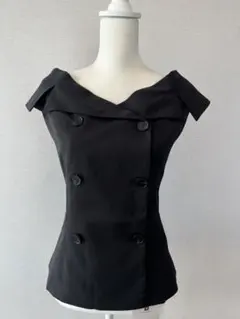 新品　未使用　オフショルダー　トップス　ベスト