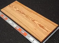 センダン、濃茶オレンジ色、杢目が見栄えあり！片耳付加工板。長108cm