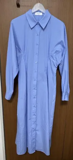 フィット＆フレアドルマンスリーブシャツワンピース