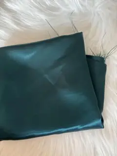 サテン生地 グリーン　ハンドメイド