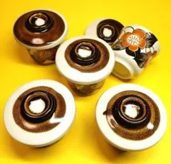 Item thumbnail for item 891538f0-cbc5-467c-b2a1-7da43b3d0d8c