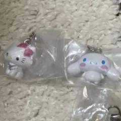 サンリオ めじるしアクセサリー チャーミーキティ、シナモロール