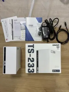 QNAP TS-233 NAS 本体