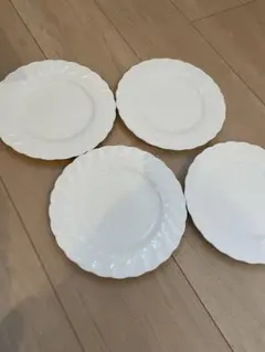 【新品】NORITAKE お皿4枚セット