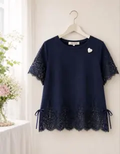 スーパービューティー⭐️ 胸元×パフ袖レース切替チュニックTシャツ 44